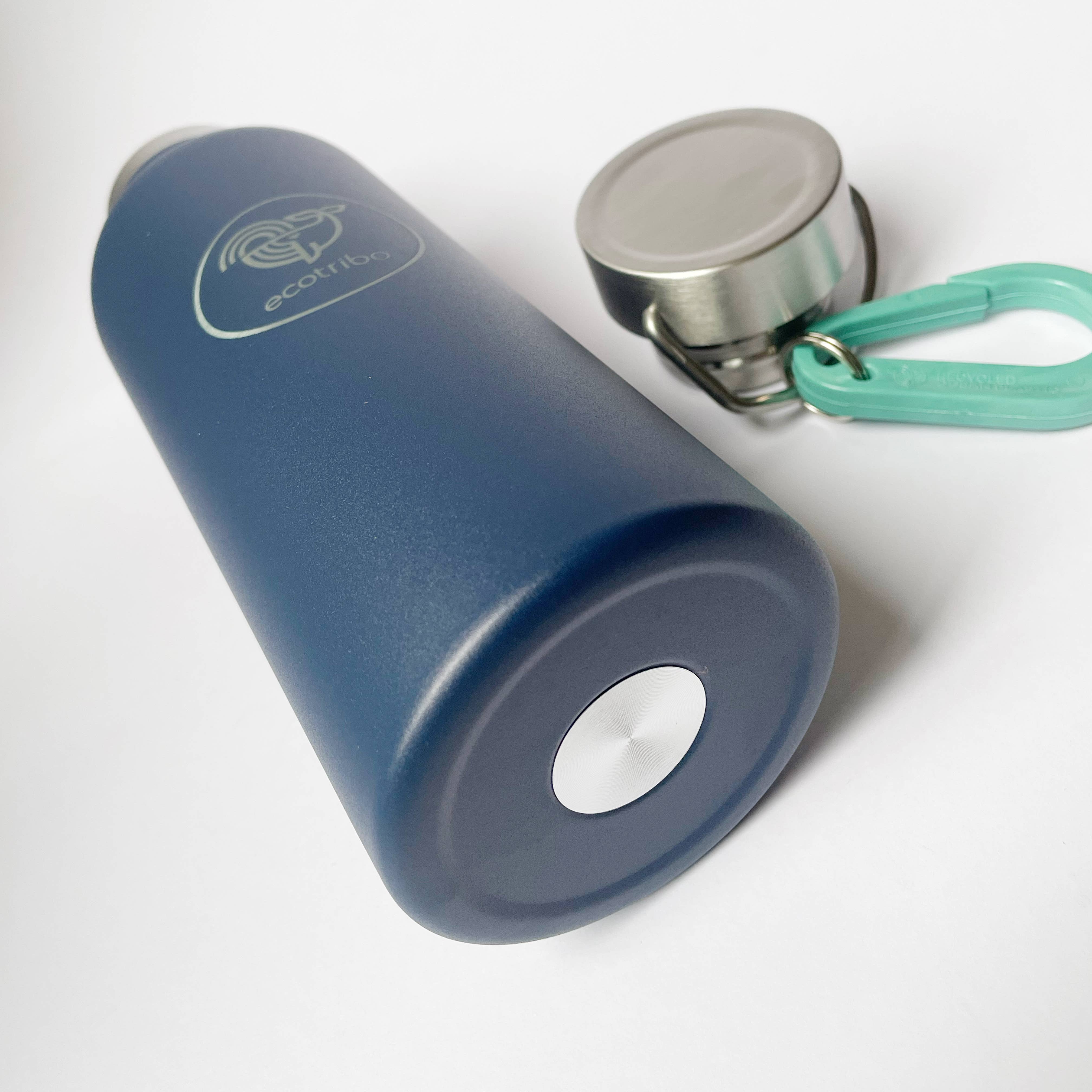 Ecotribo – wholesale Water bottle – Water bottle with Ocean Plastic carabiner8