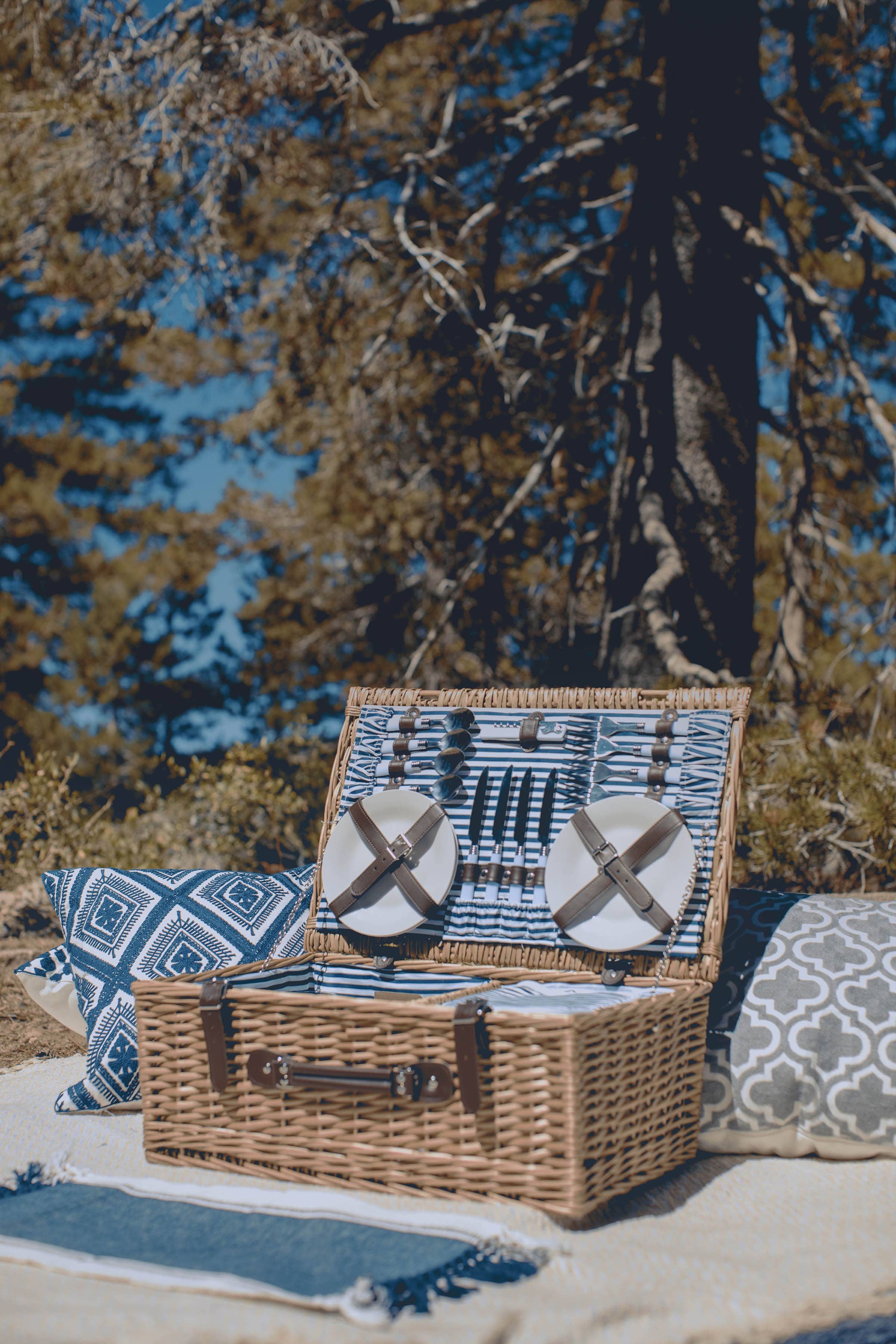 Belmont Picnic Basket, (Navy Blue & White Stripe) for wholesale on Faire20