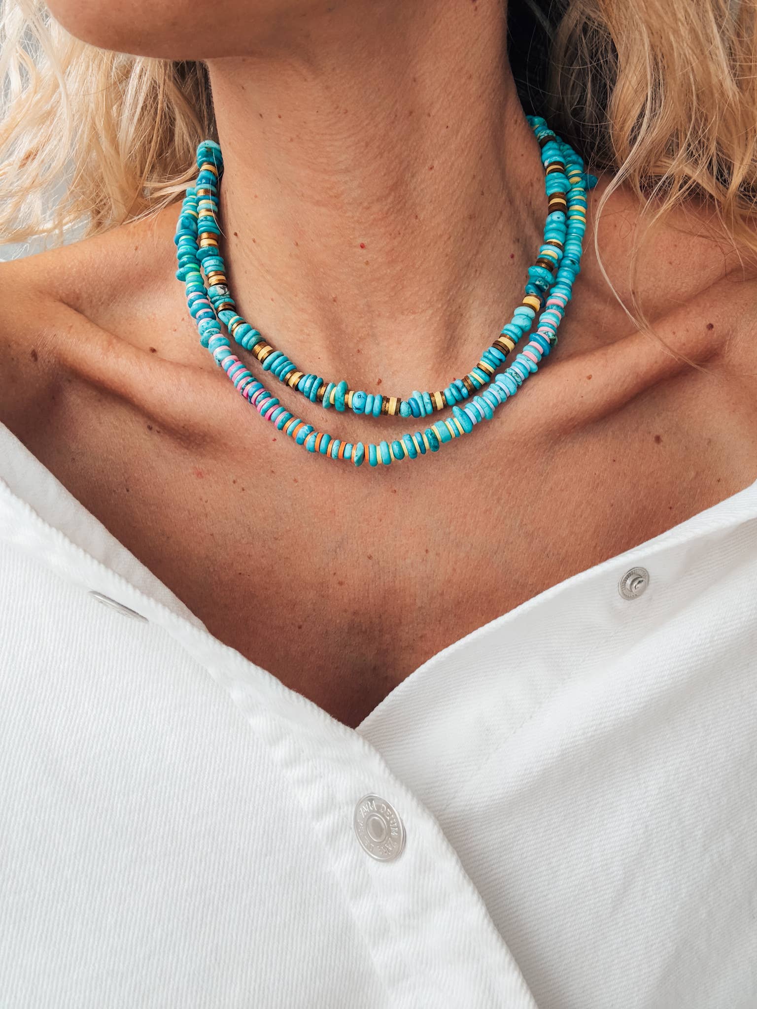 Goupi - Wholesale Beaded/Pearl Necklace - Turquoise rodelle beaded necklaces with colorful details3