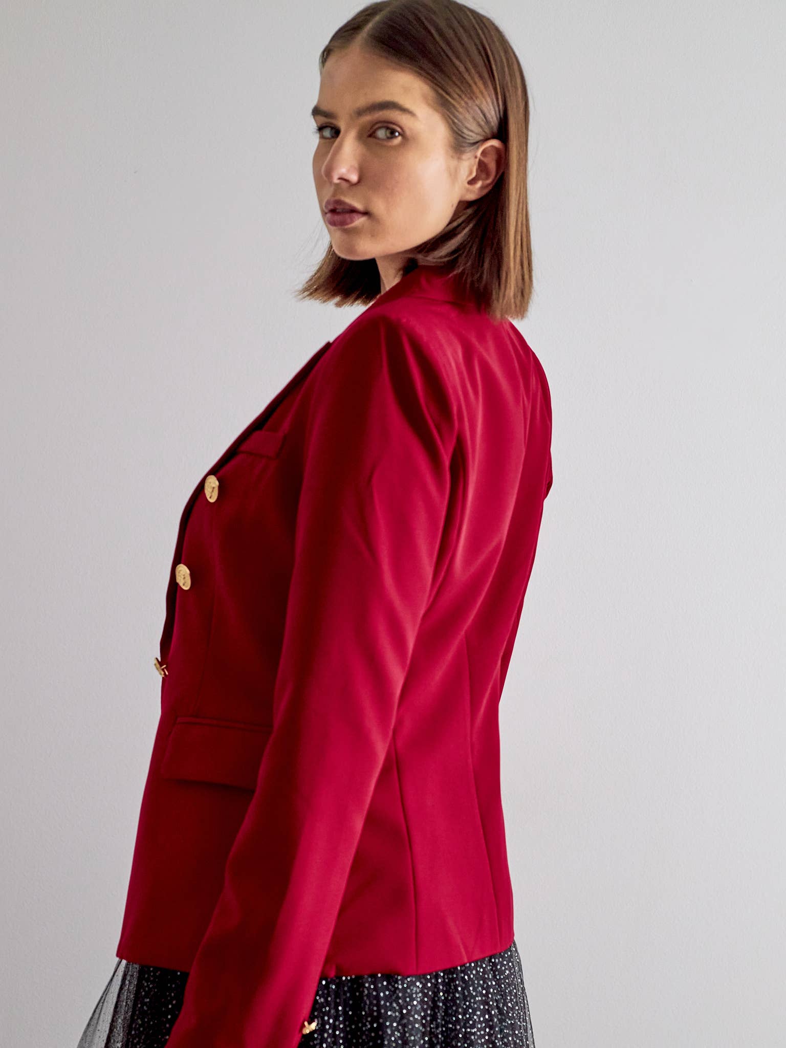 Attentif Paris - Wholesale Blazer - Women's - [Timeless] Fitted double-breasted blazer with gold buttons14