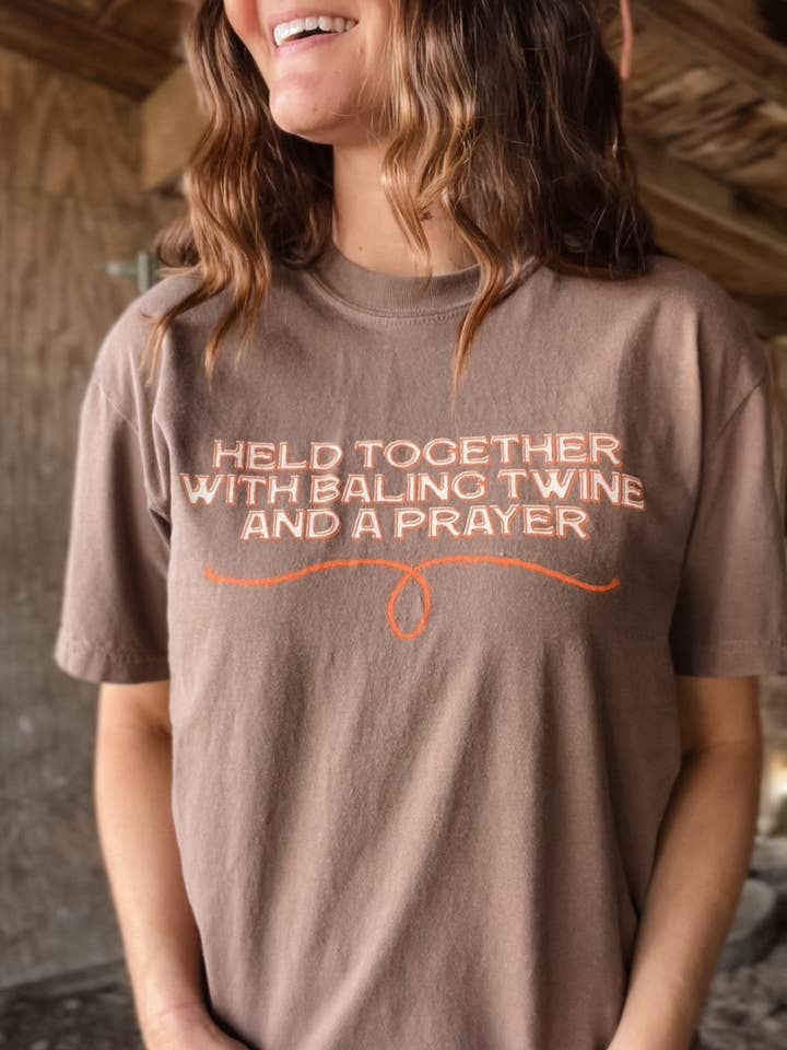 Maglietta Grafica in Spago da Imballaggio in Espresso per la vendita all'ingrosso da parte di Kelso & Company