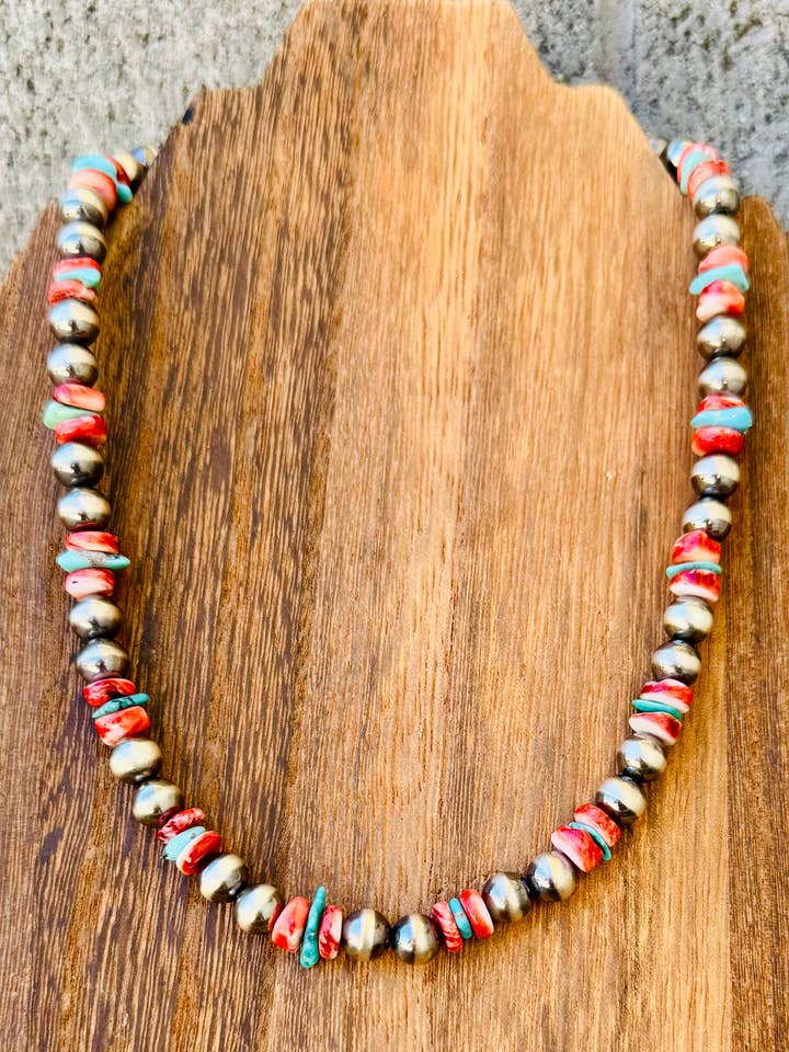 8MM Navajo Parelketting Met Spiny Oyster & Turkoois voor wholesale door Wild Hancock Creations