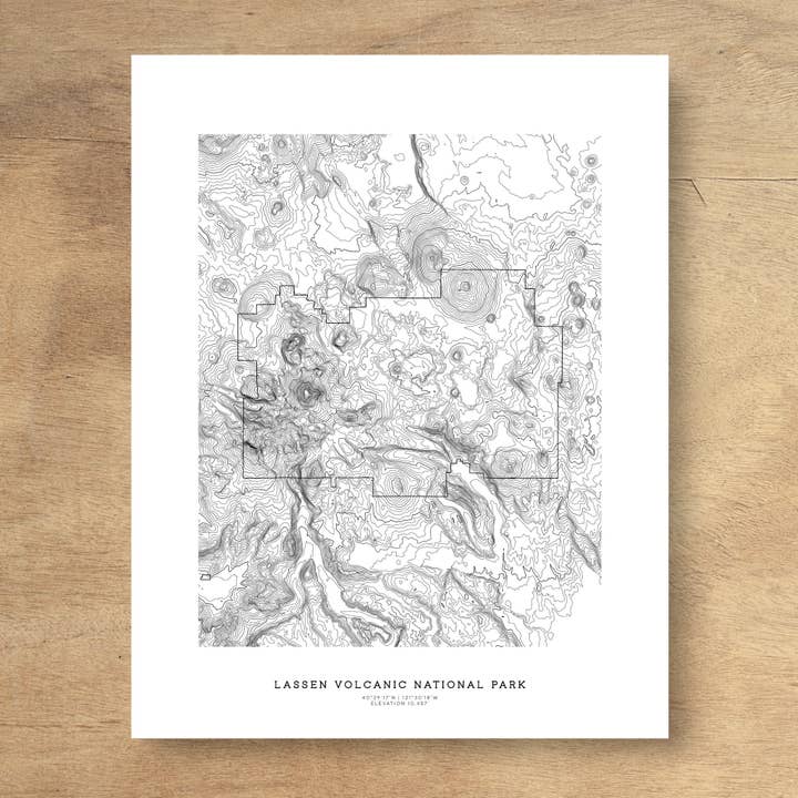 Lassen National Park Topografisk karta konstaffisch Tryck för wholesale av Topographia Design
