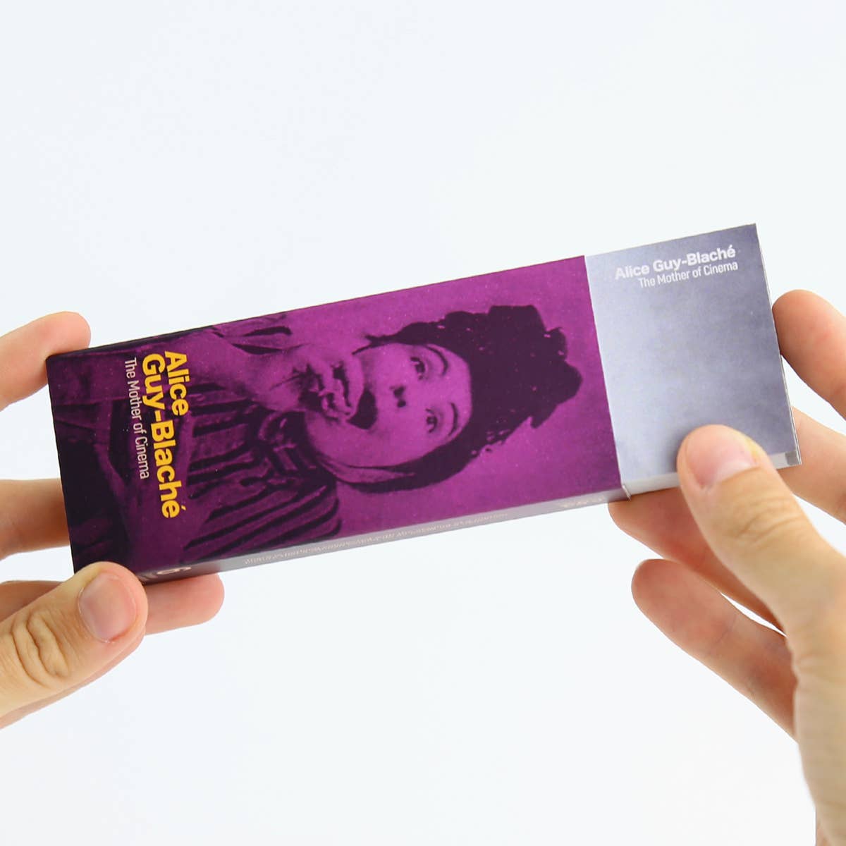 Flipboku - Wholesale Display Book - Alice Guy-Blaché Flipbook3