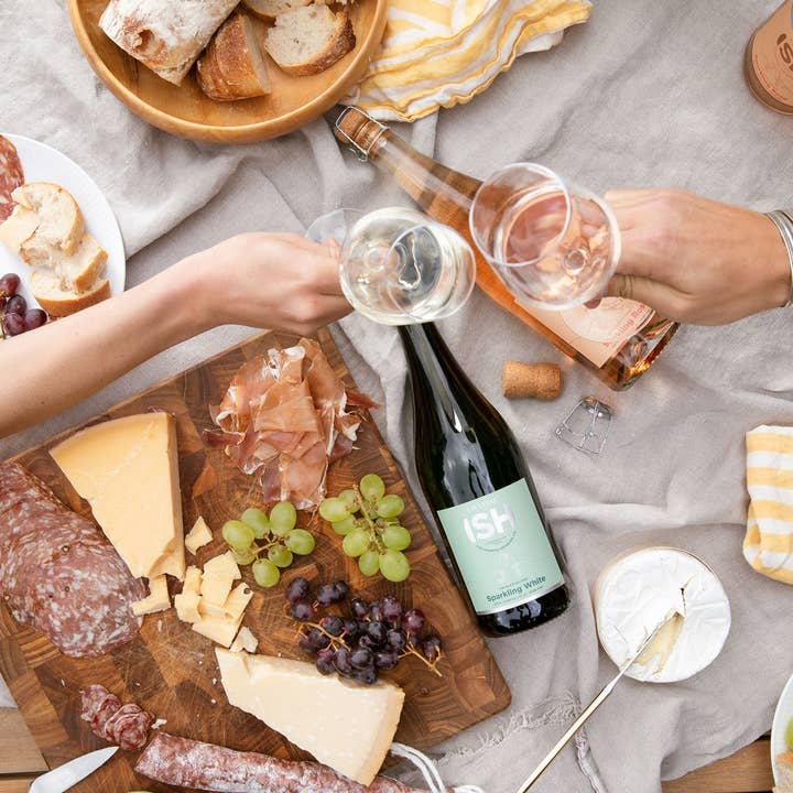 The Zero Proof - Wholesale Non-Alcoholic Spirits/Wine/Beer - ISH Sparkling White (750 ml bottle)1