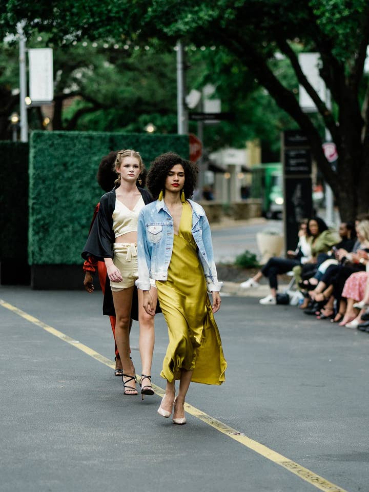 LOKA.HAUS - Wholesale Denim Jacket - Women's - Revived Retro Levi's Jacket4