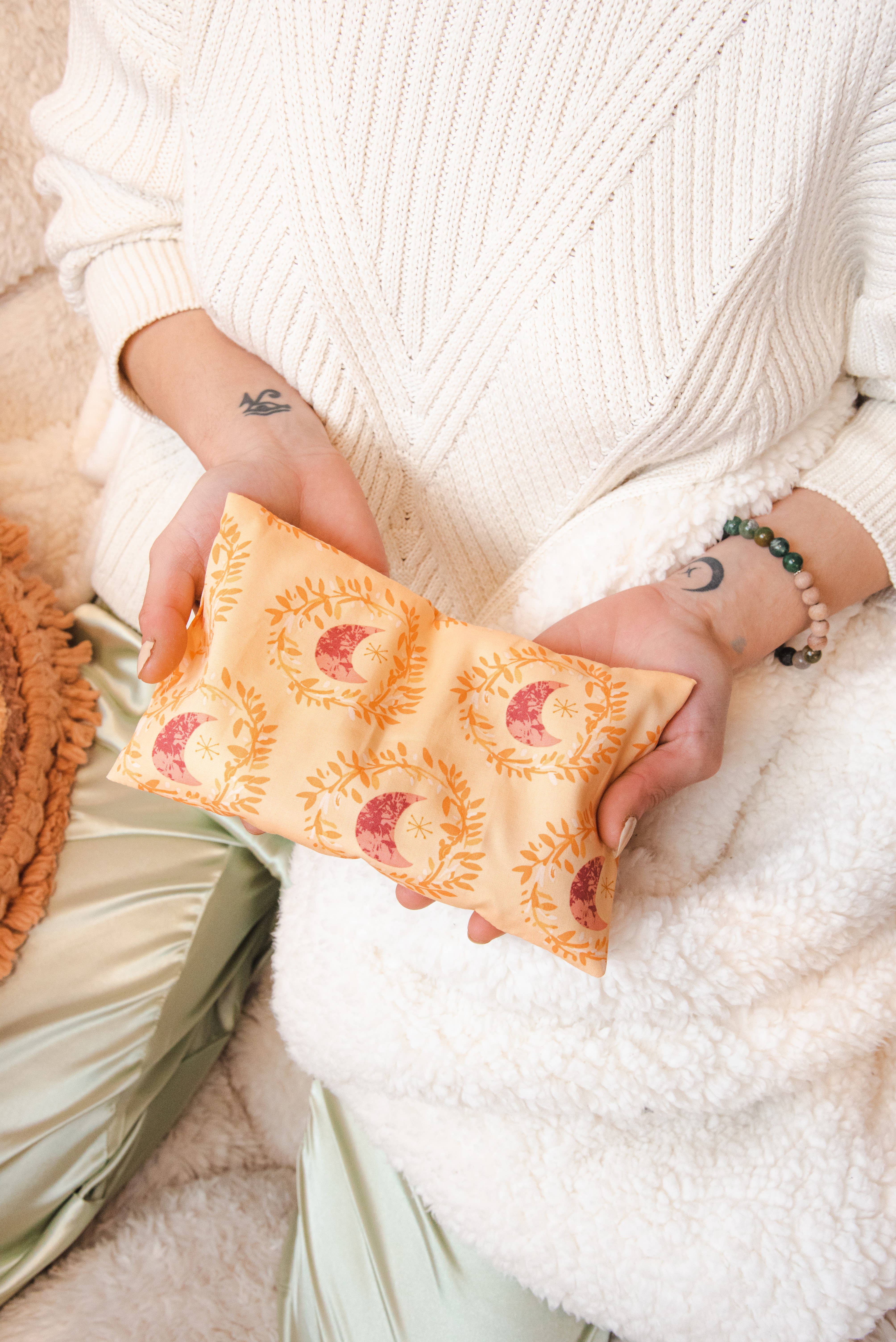 Two Birds Eco Shop - Wholesale Spa/Therapy Pillow - Weighted Aromatherapy Eye Pillow - Moons3