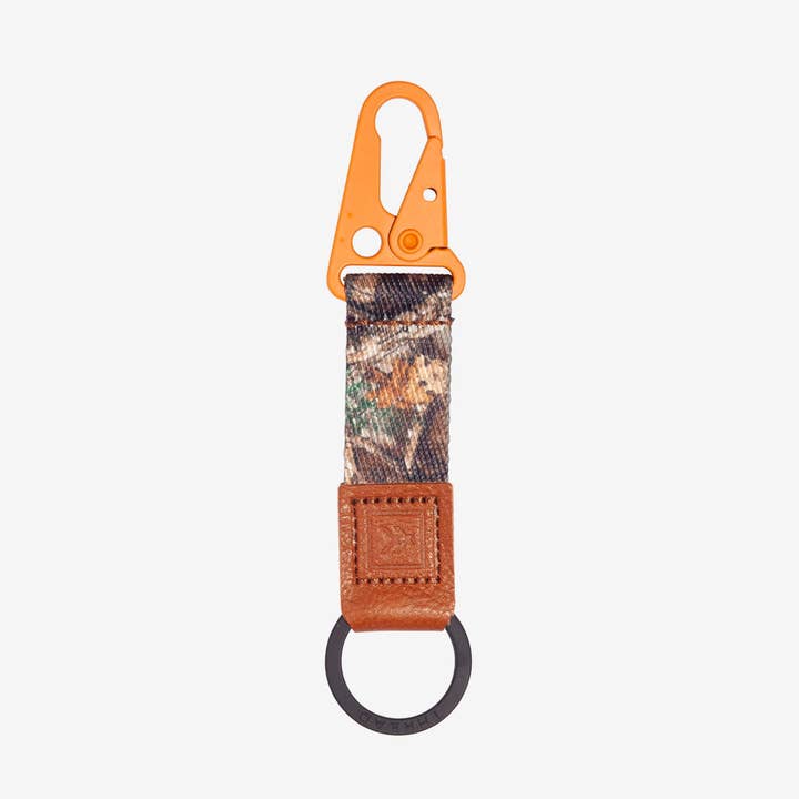 Realtree Edge Keychain Clip for wholesale by Thread
