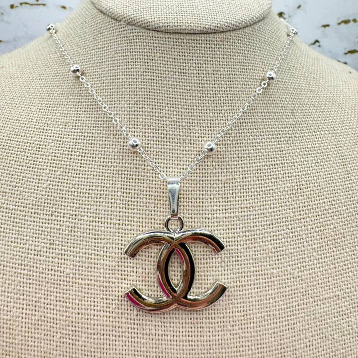 Collier à câble plat en argent sterling 925 pour la vente par Golden Girl Jewelry