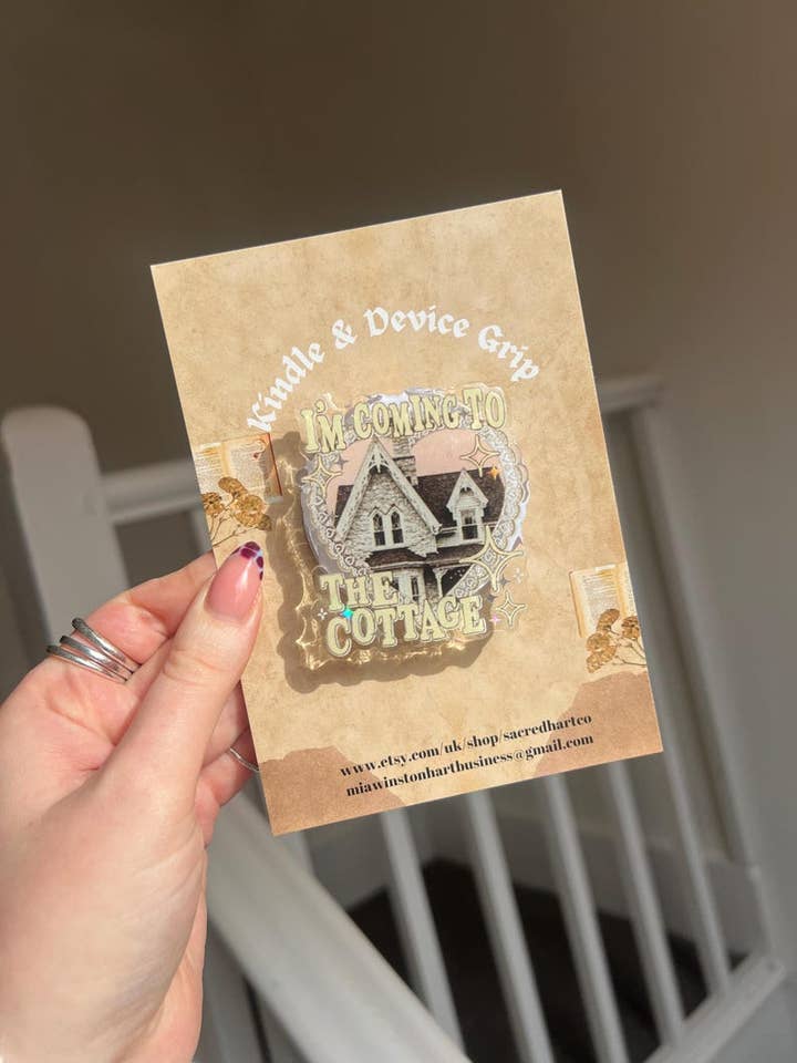 I'm Coming To The Cottage Hocky romance kindle holder, phone holder, romance book gift, hockey romance trope e reader holder, booktok for wholesale by Sacred Hart Co