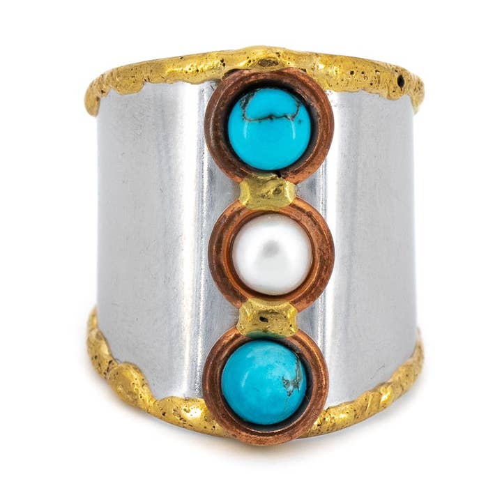 Three-stone ring for wholesale by KLK