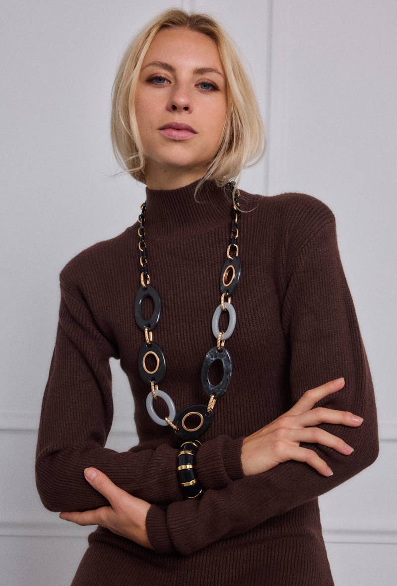 Black Fancy necklace for wholesale on Faire