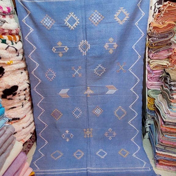 Maroccarpets Poufs and pillows wholesale +31648976894 - Wholesale Vloerkleed - Nieuw HANDGEMAAKTE MAROKKAANSE Cactus zijden tapijt9