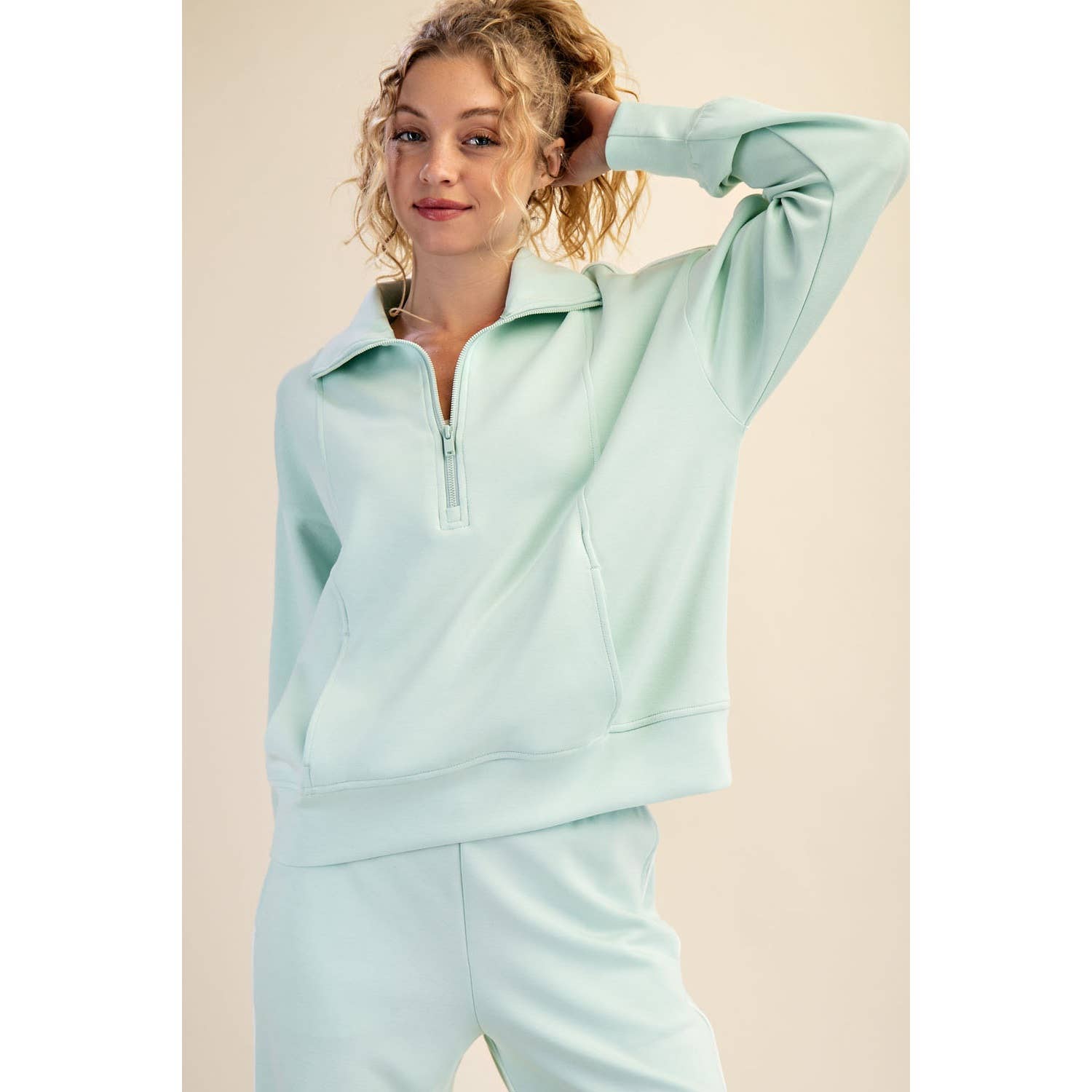 Rae Mode - Vendita all'ingrosso Felpa - Donna - PULLOVER CON ZIP A QUARTO E TUBAZIONI SCUBA MODALE0