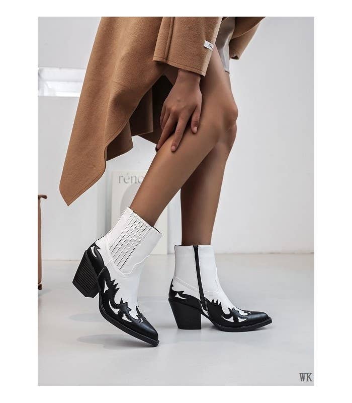 SWEET MAGIC MODA Y COMPLEMENTOS - Wholesale Cowboy Boots - Women's - COUNTRY-STYLE FAUX LEATHER BOOT3