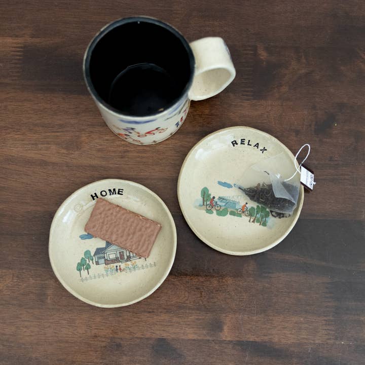 Tara Kothari - Wholesale Jewelry Dish - Custom Beach Illustrated Handmade Souvenir Dish6