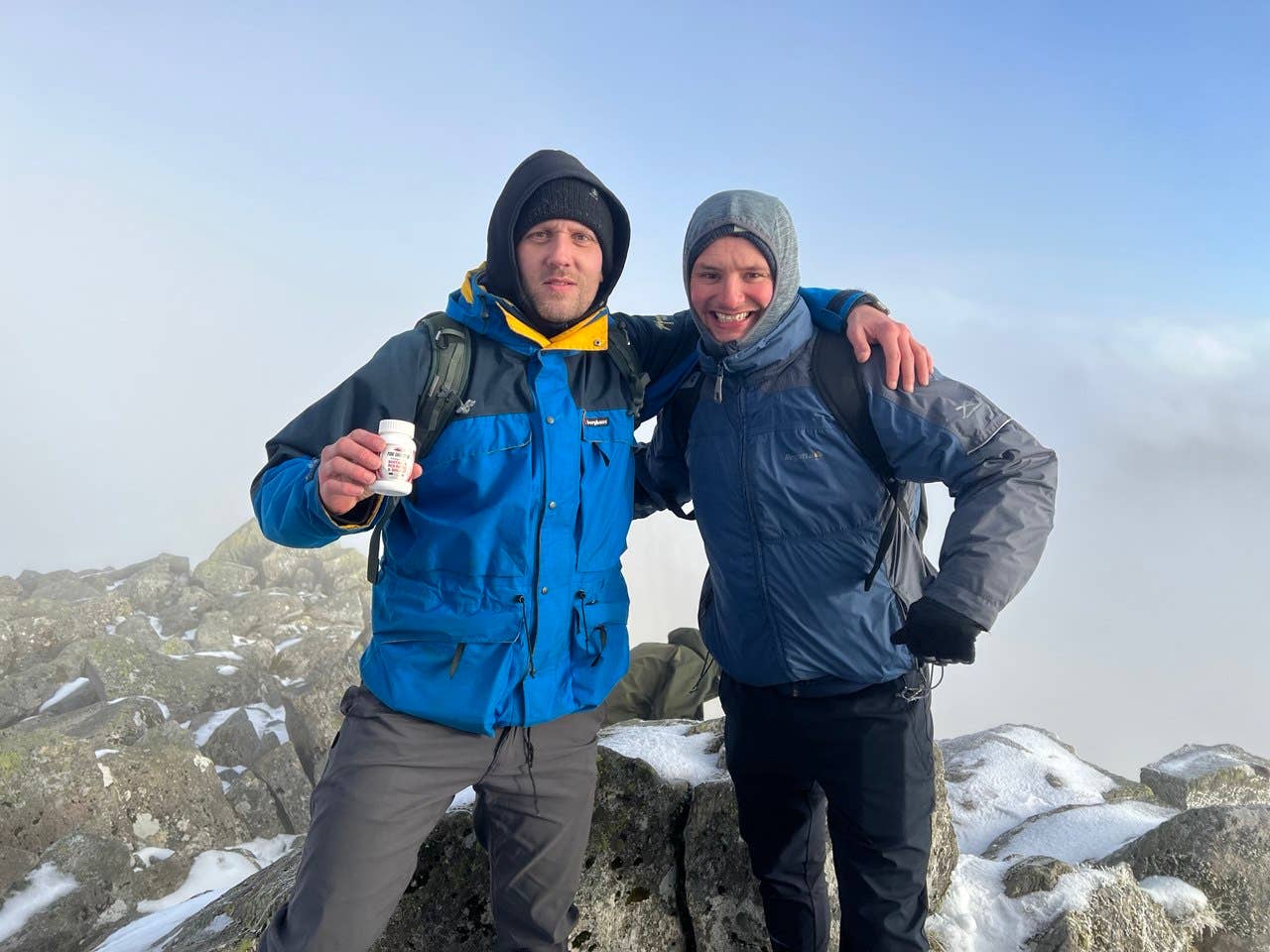 Pure Shilajit UK - Vendita all'ingrosso Vitamine/integratori orali - Capsule di estratto puro di Shilajit UK - Shiitake e Red Reishi e1