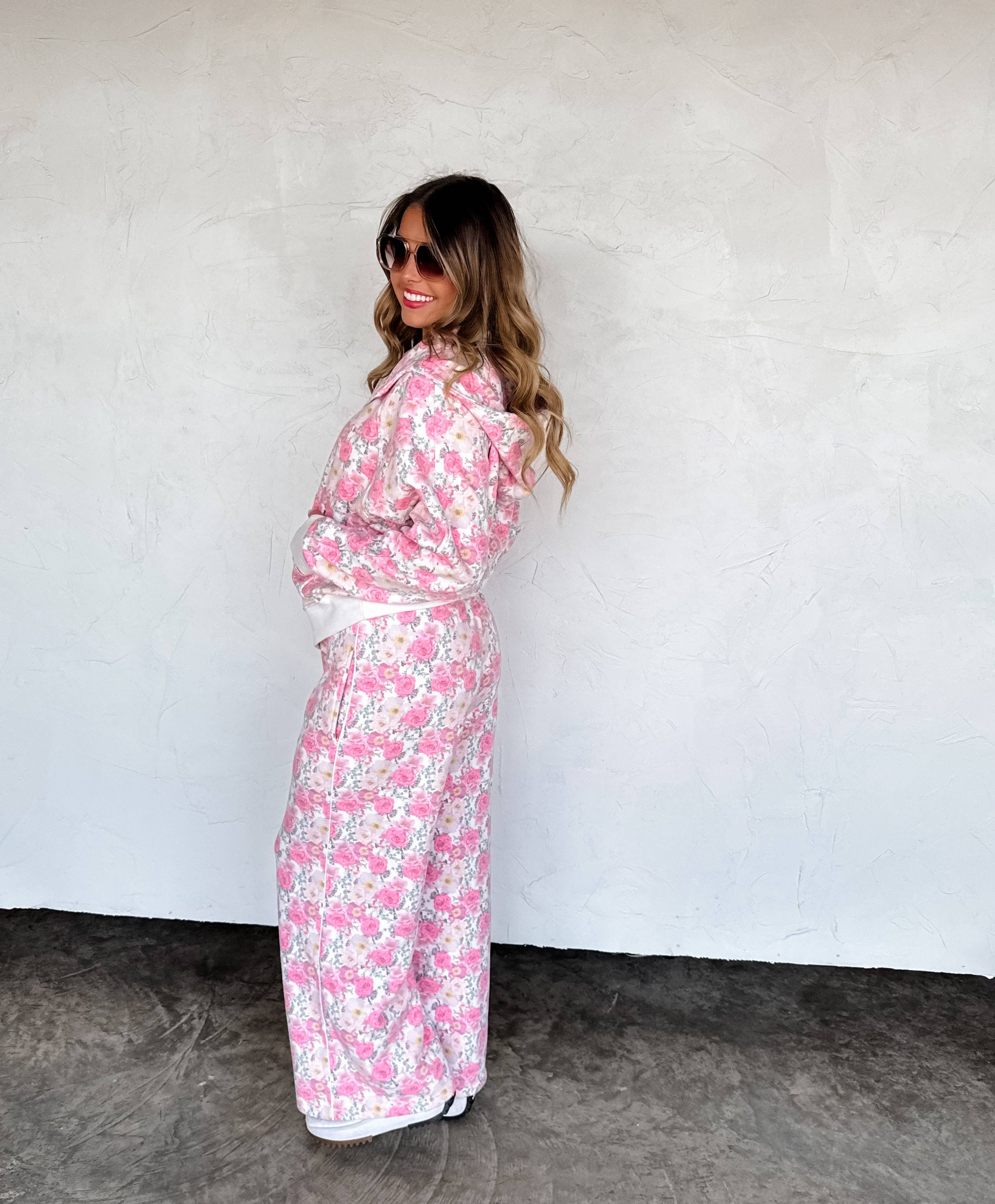 BLAKELEY - Wholesale Hoodie - Women's - FLORAL & CHEETAH EASY DOES IT PULLOVER2