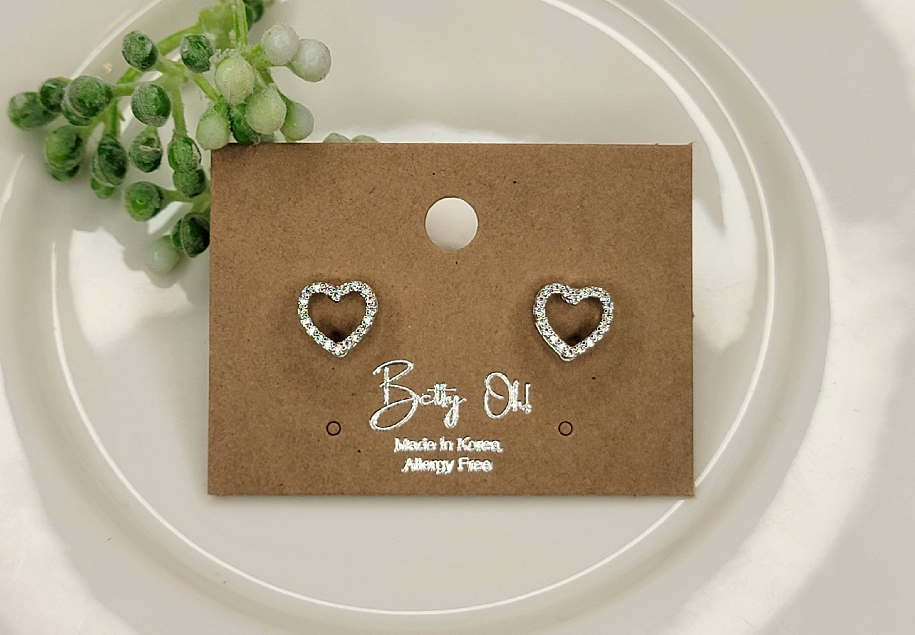 BETTYOH INC - Wholesale Stud/Post Earrings - Skeleton Heart Style Post Earring2