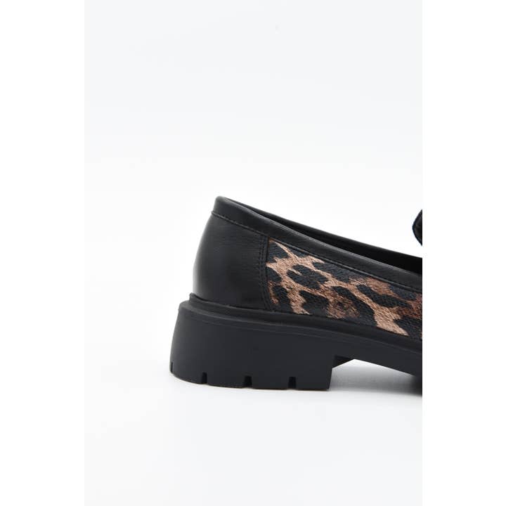 Azarey - Wholesale Loafers - Women's - Chunky snake animal-print loafer 459K050 16