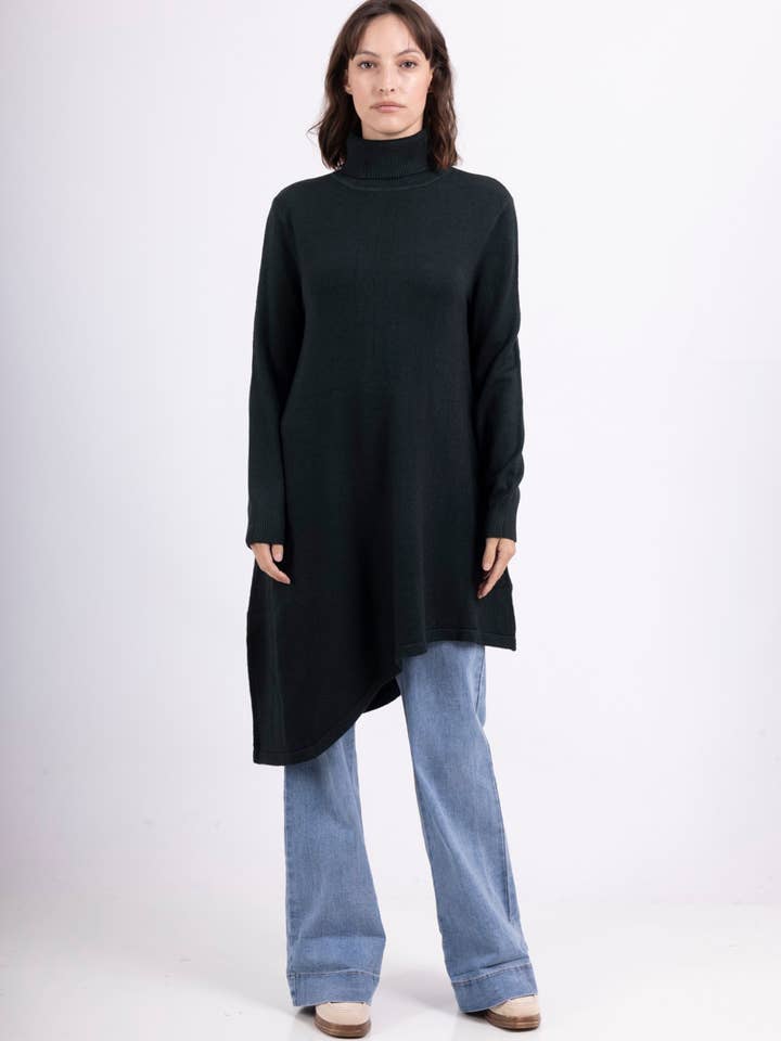 L'Emotion - Wholesale Tunic Sweater - Women's - Asymmetric Cut Turtleneck Tunic Sweater11