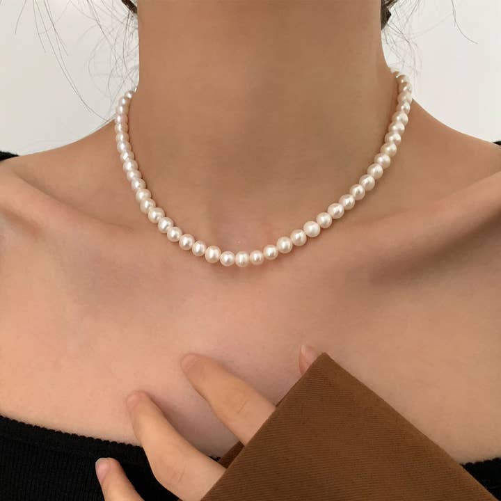 COLLIER EN PERLES D'EAU DOUCE À LA MODE BAHAK_CWAJE4457 pour la vente par Lily Clothing