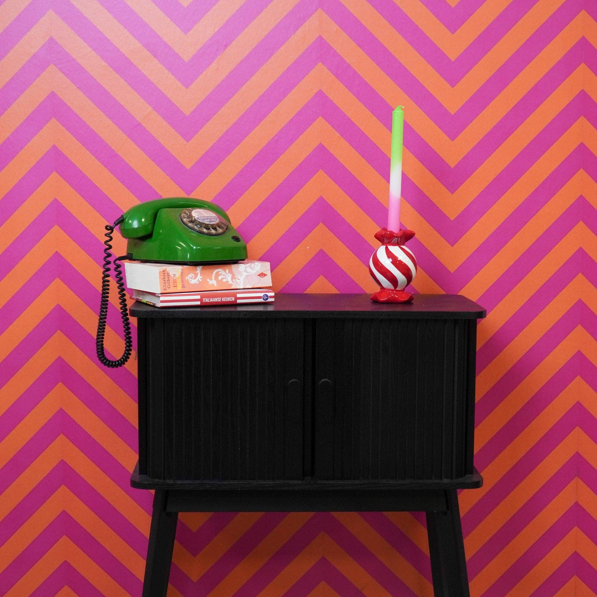 Housevitamin bv - Wholesale Kaarsenhouder - Kandelaar - Toffee Snoep - Rood/Wit - 8,5x8,5x13 cm4