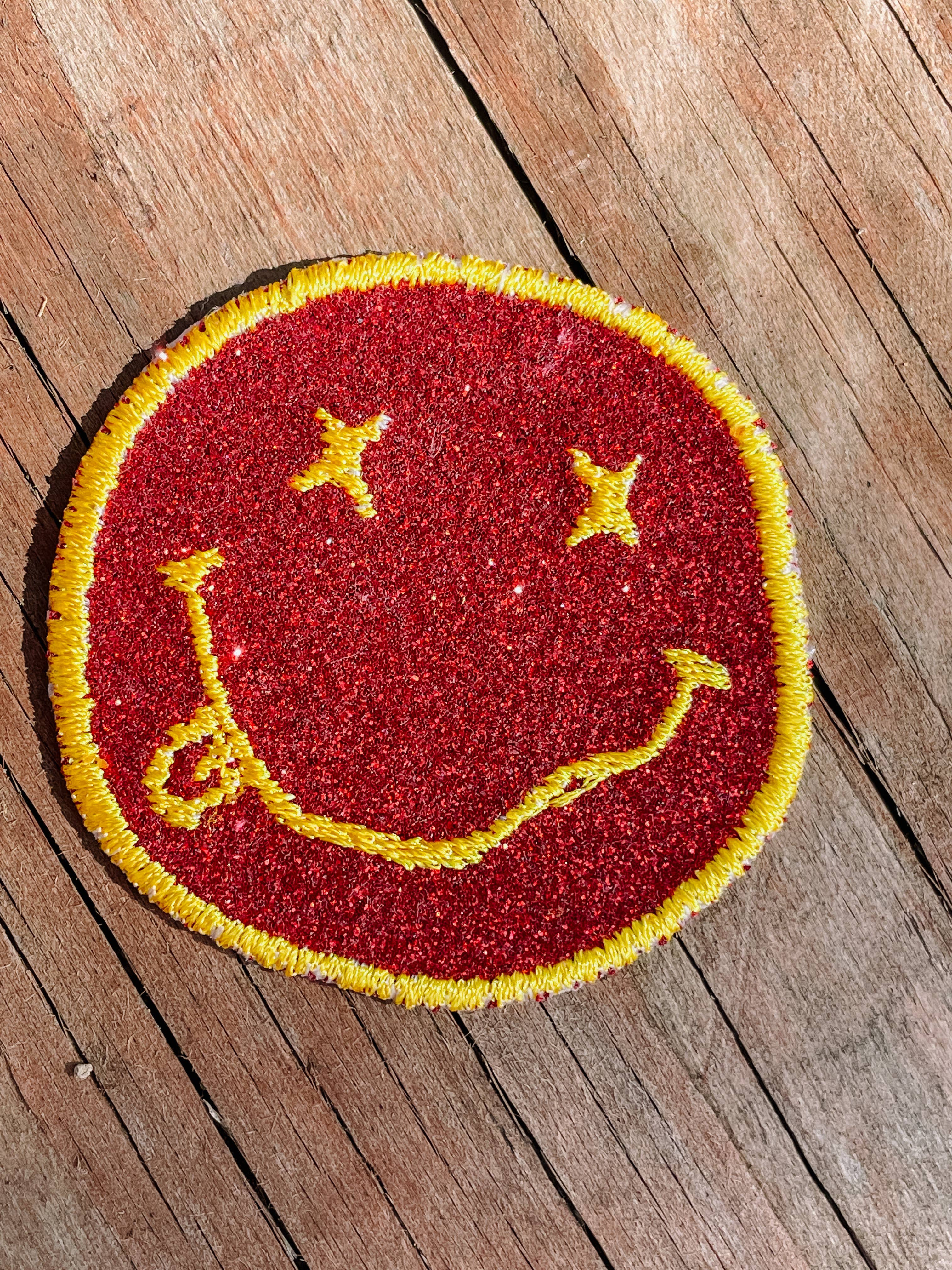 Urban Clay - Wholesale Patch - KC CHIEFS SMILEY IRON-ON PATCH1