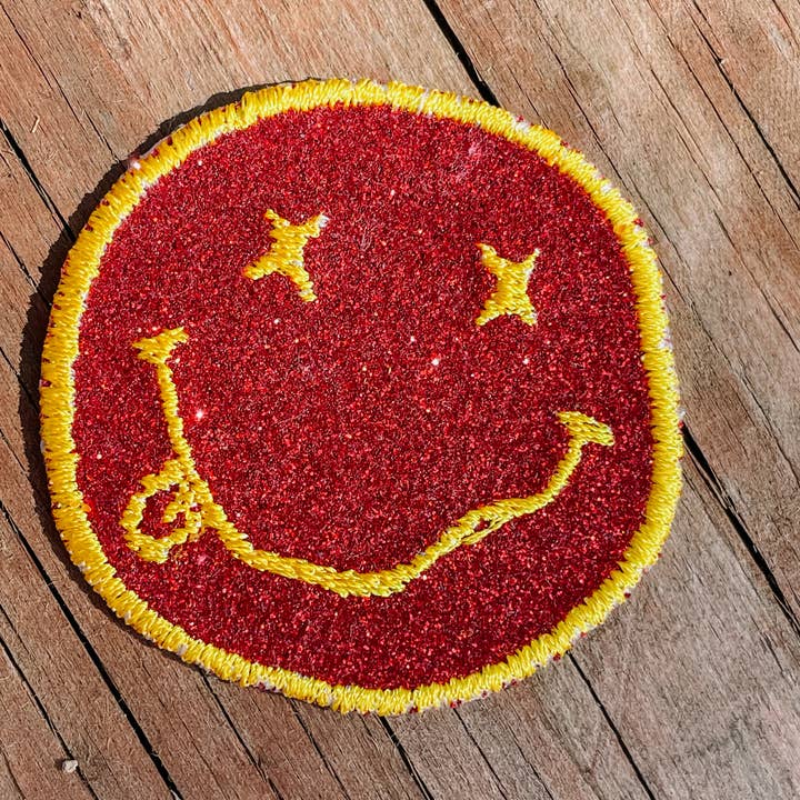 Urban Clay - Wholesale Patch - KC CHIEFS SMILEY IRON-ON PATCH1