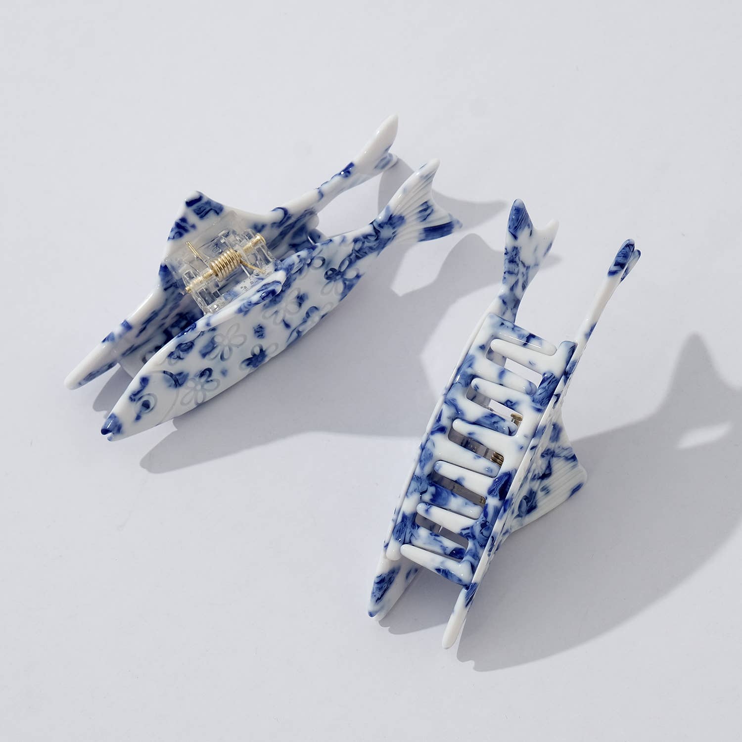 Adorro – wholesale Hårklämma - Dam – Kustblå Blommig Fiskkloklämma4