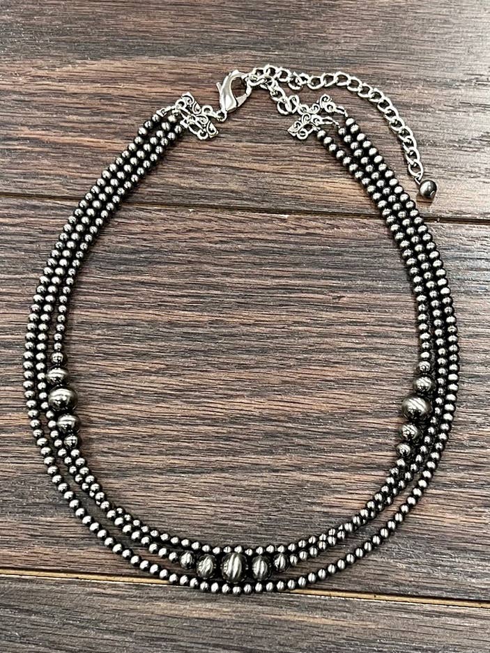 738233, Collar artesanal de cuentas navajo polaco de 17" para venta al por mayor de ISAC Trading Inc