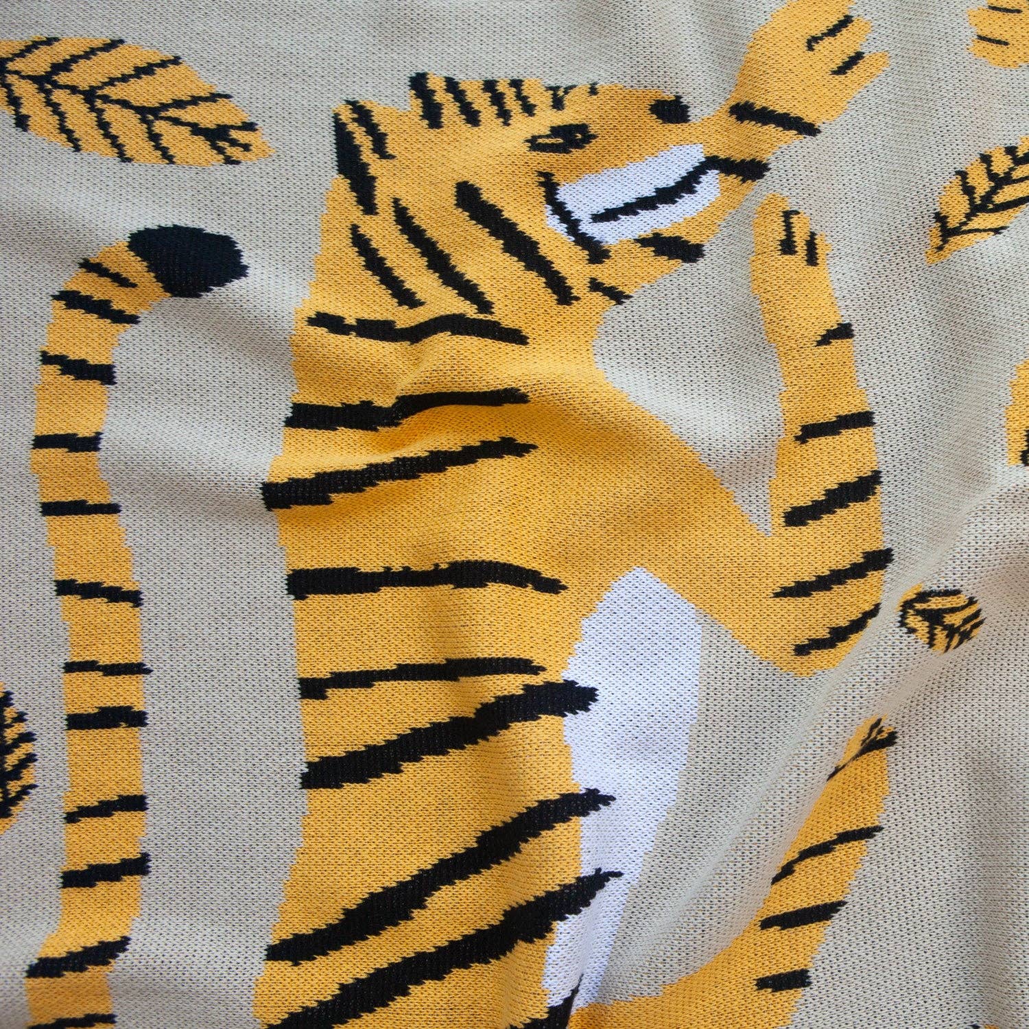 Slowdown Studio - Wholesale Bedding Blanket - Kids & Baby - Big Cats Mini Blanket1