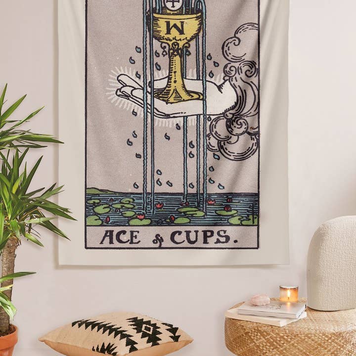Tapisserie Ace of Cups pour la vente par Nirvana Threads