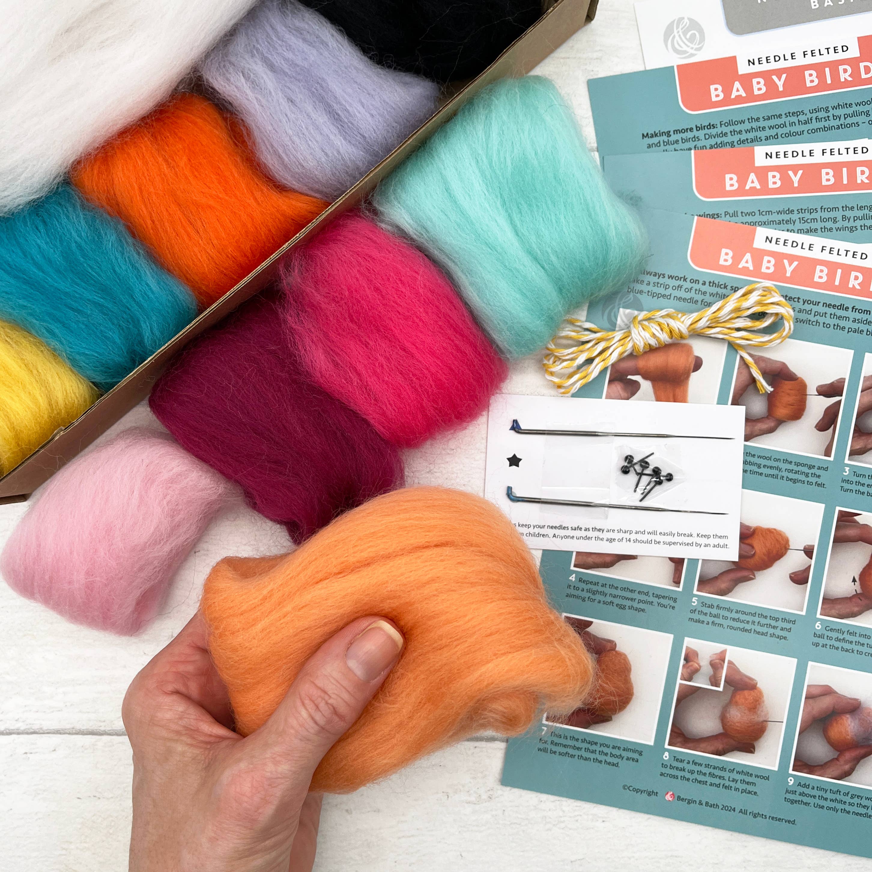 Bergin & Bath – wholesale Craft sewing kit – Needle Felting Kit, Baby Birds3
