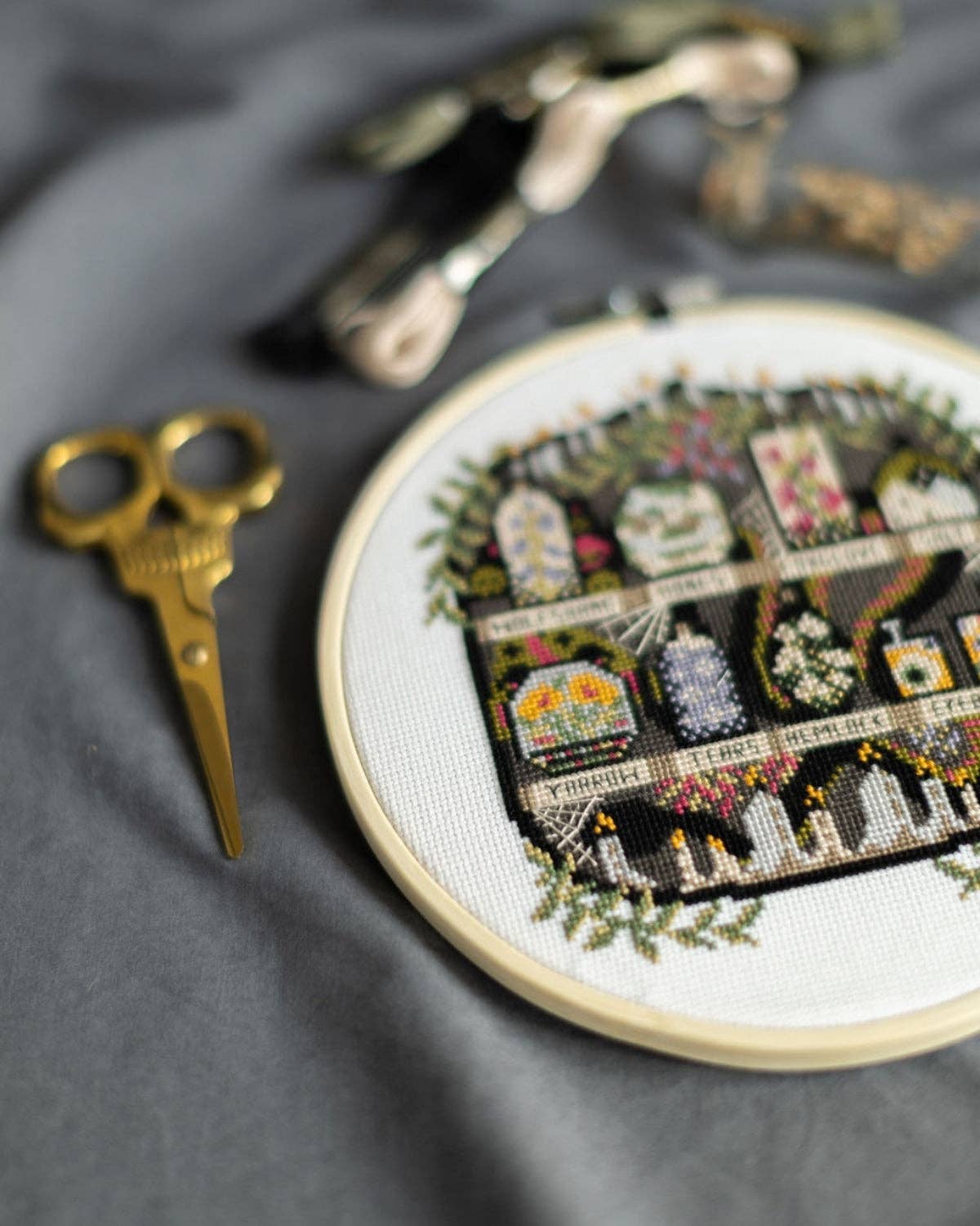 Innocent Bones – wholesale Craft sewing kit – 'The Apothecary' Cross Stitch Kit1