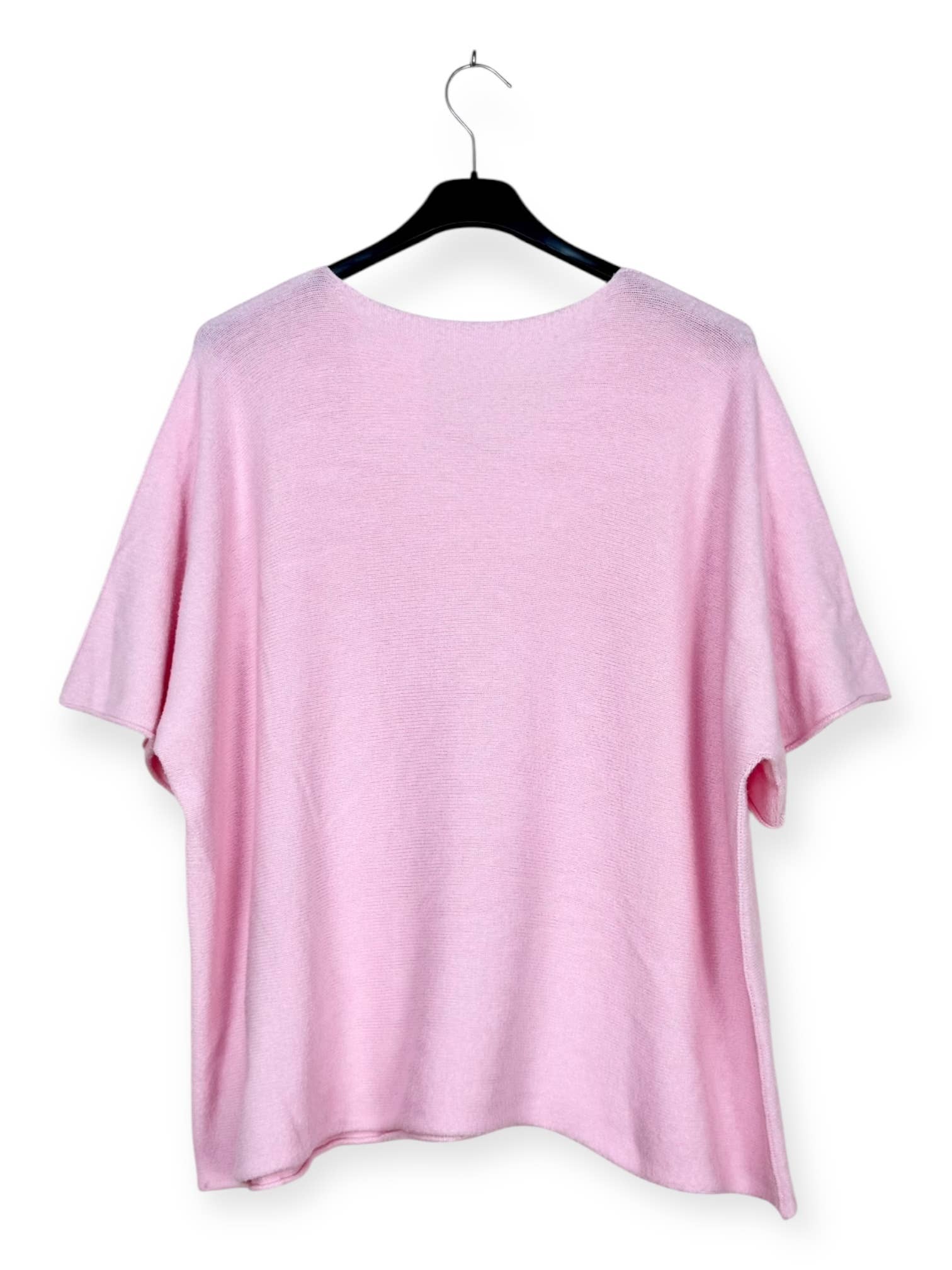 Lucky Nana - Wholesale Poncho - Women's - AH L2202 - Plus Size V-Neck Poncho Sweater38