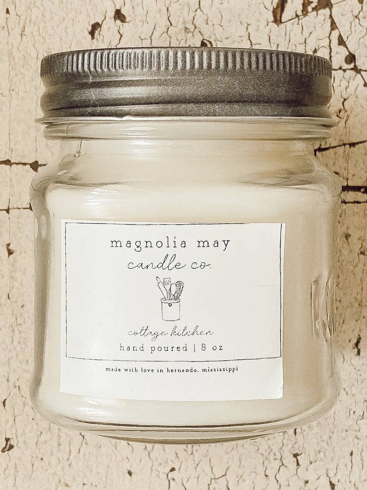 Cuisine Cottage 8oz pour la vente par Magnolia May Candle Co