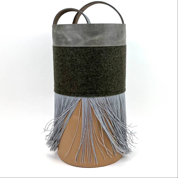 UMHÄNGETASCHE 304-21 UNIKAT für den Großhandel von Gloriaca