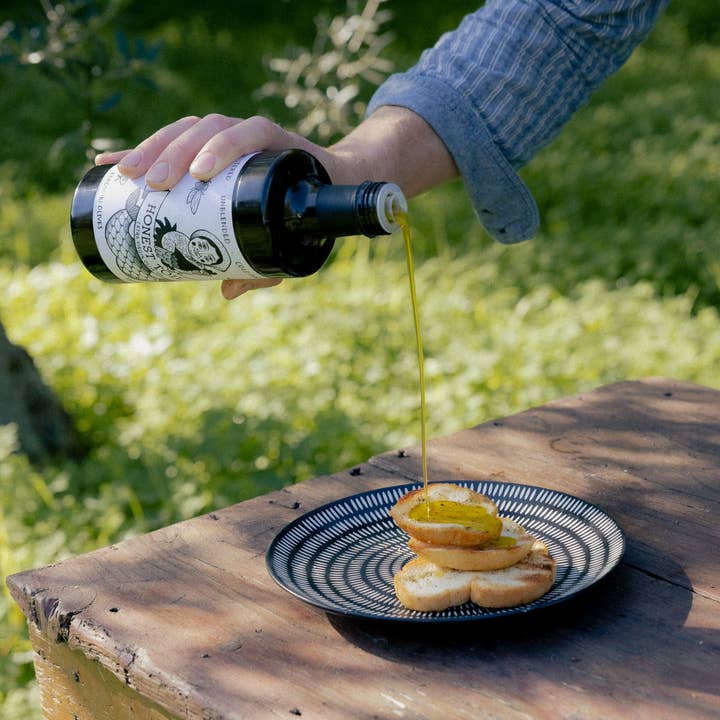 Honest Toil UK - Wholesale Olive Oil - 500ml bottle extra virgin olive oil - Nov 2025 Harvest4