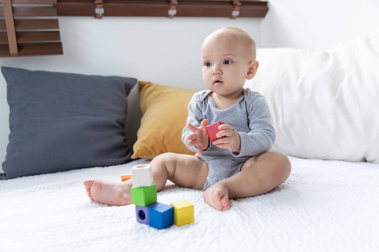 PlanToys - Wholesale Blocks - Kids Baby - Activity Blocks1