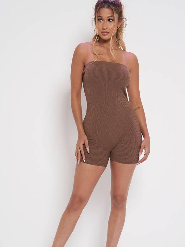 MAMELUCO CORTO CON HOMBROS DESCUBIERTOS AR2452 para venta al por mayor de Junie