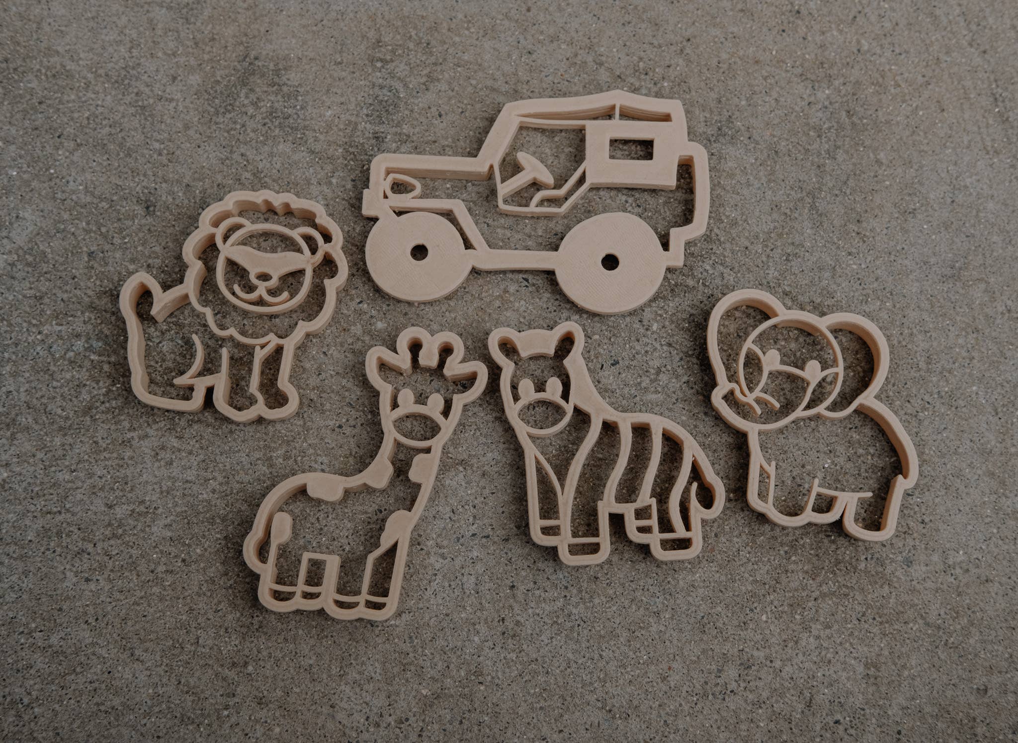 Kinfolk Pantry – wholesale Leksaksset - Barn – Safari Cutter Set - Ekologiskt Lekdegverktyg0