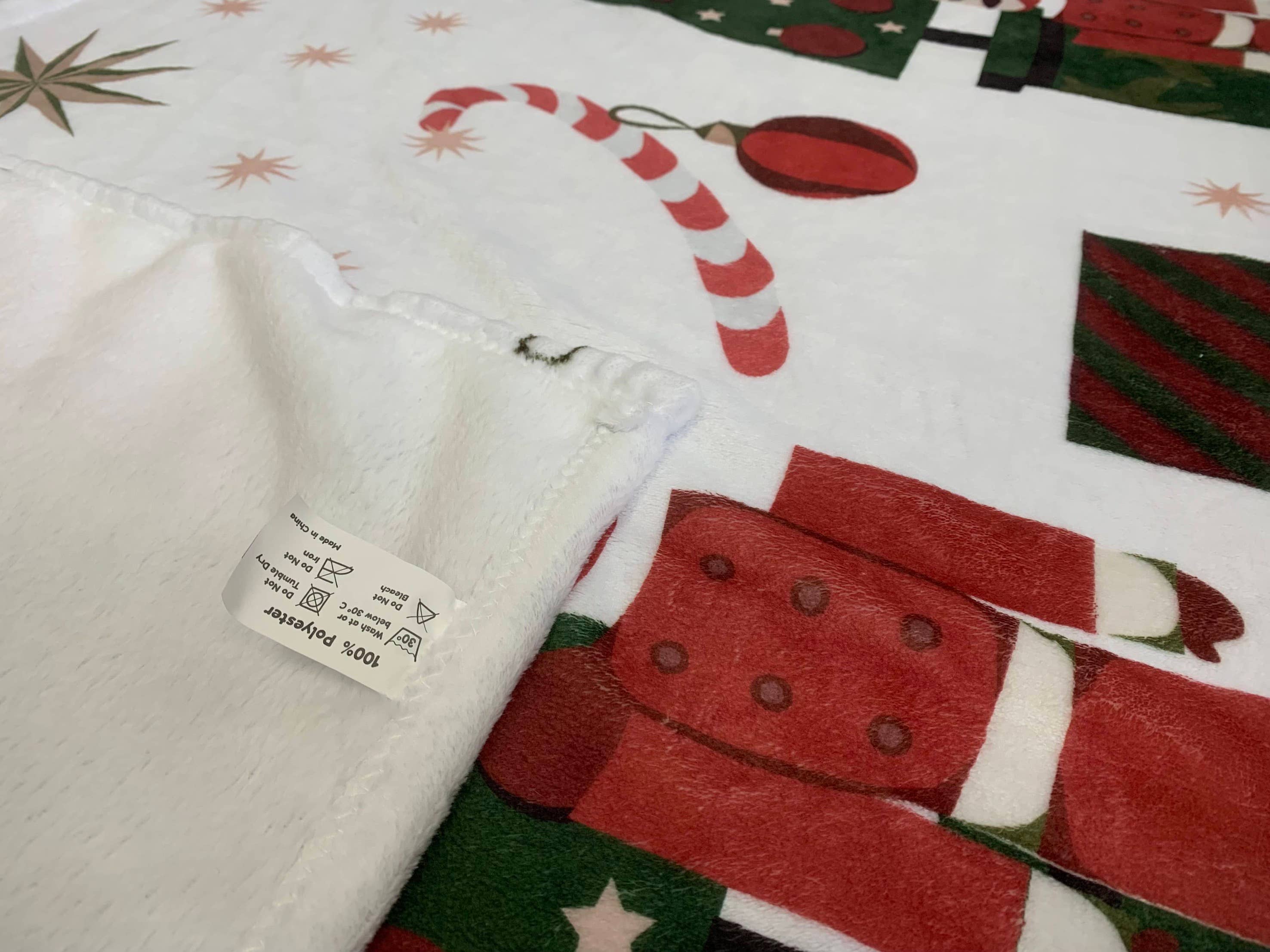 Granny B's Holiday Depot - Wholesale Throw Blanket - Christmas Blankets7