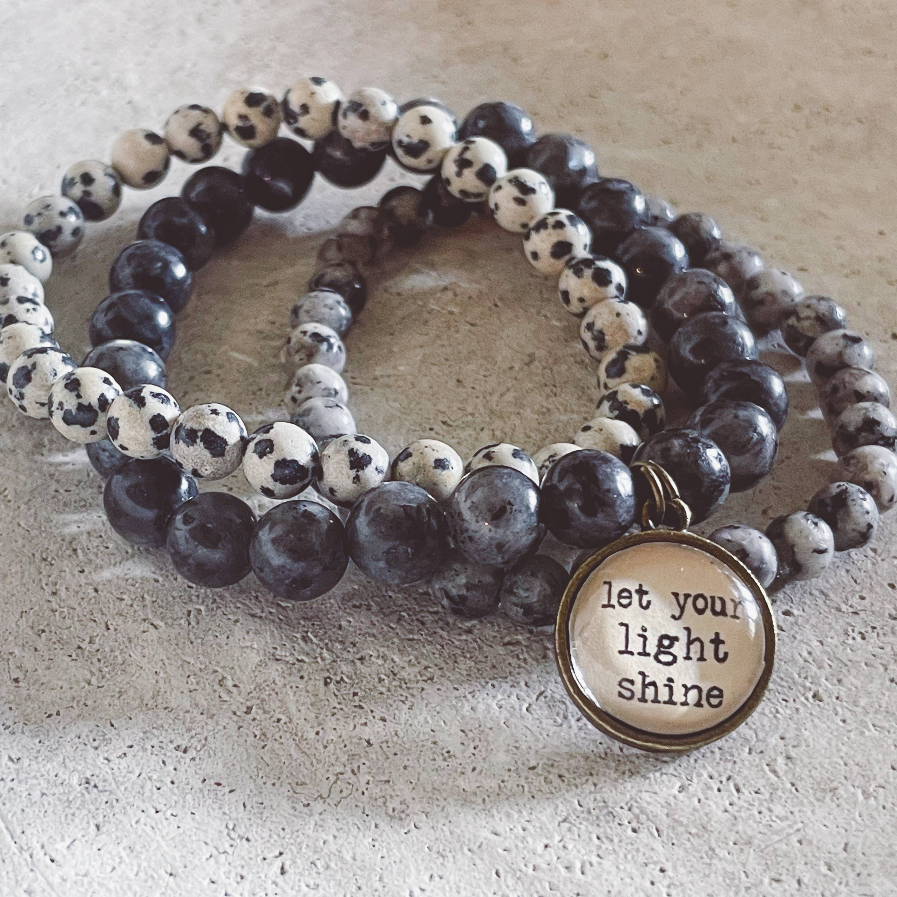 Ivy Barn Designs - Vente Parures de bijoux - Empilements de bracelets chrétiens perlés + colliers inspirants10