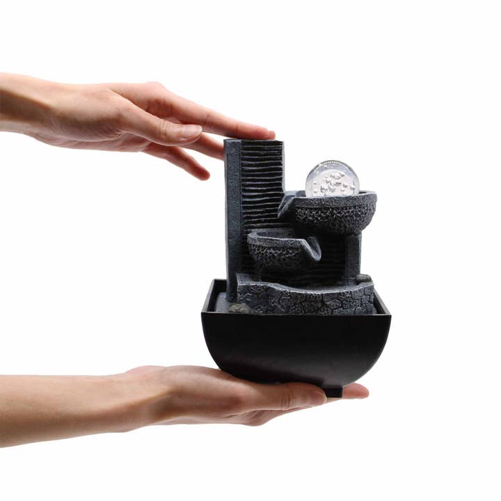 AW Artisan - Wholesale Decorative Tabletop Object - Indoor water fountain - 18 cm - Relaxing pouring pots3