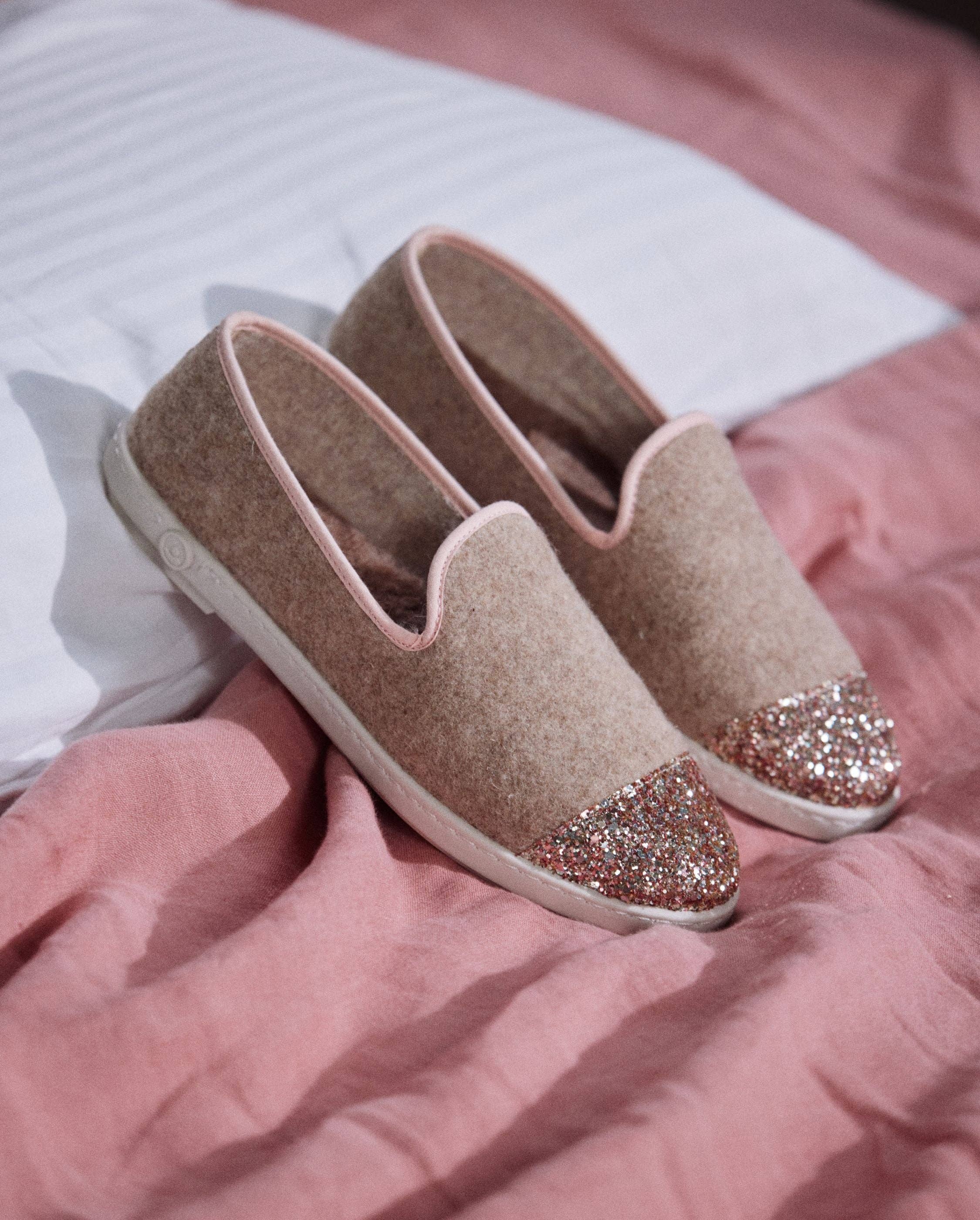 Angarde - Wholesale Slippers - Women's - Women's wool slipper, sand glitter4