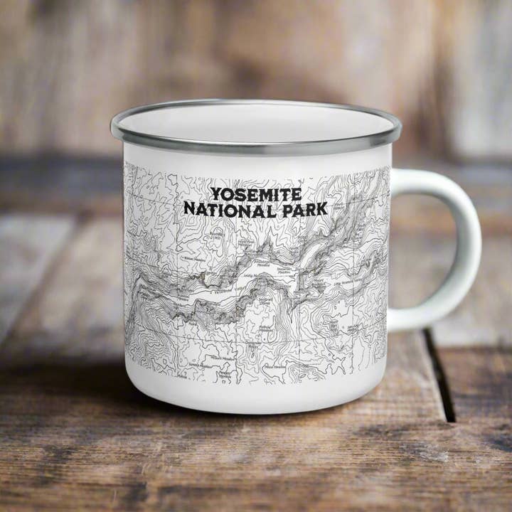 Mug de camping en émail durable topographique du parc national de Yosemite pour la vente par Parks Apparel