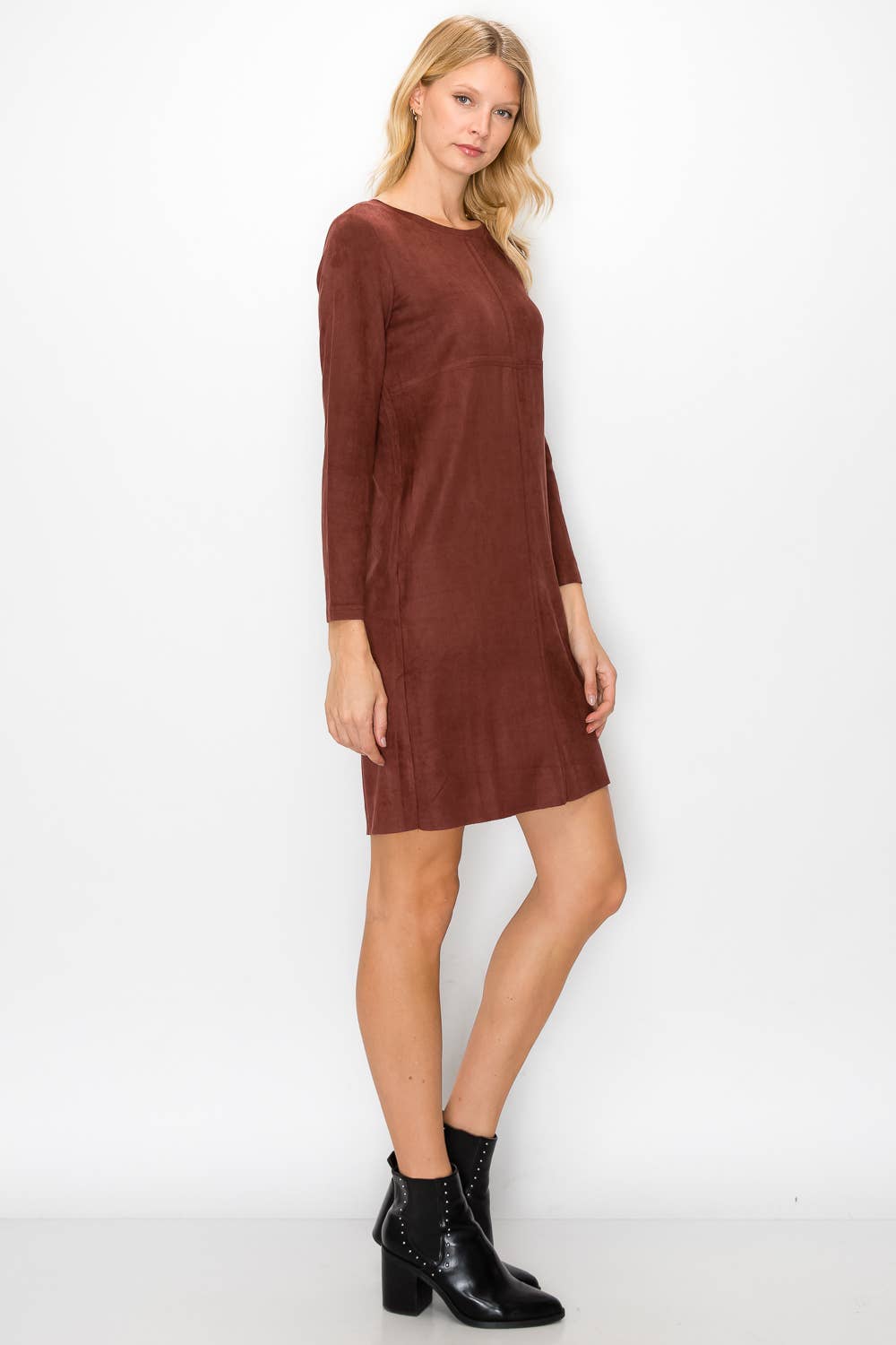 Joh Apparel – wholesale Klänning - Dam – Aurora Stretch Suede Rund-Neck klänning med fickor2