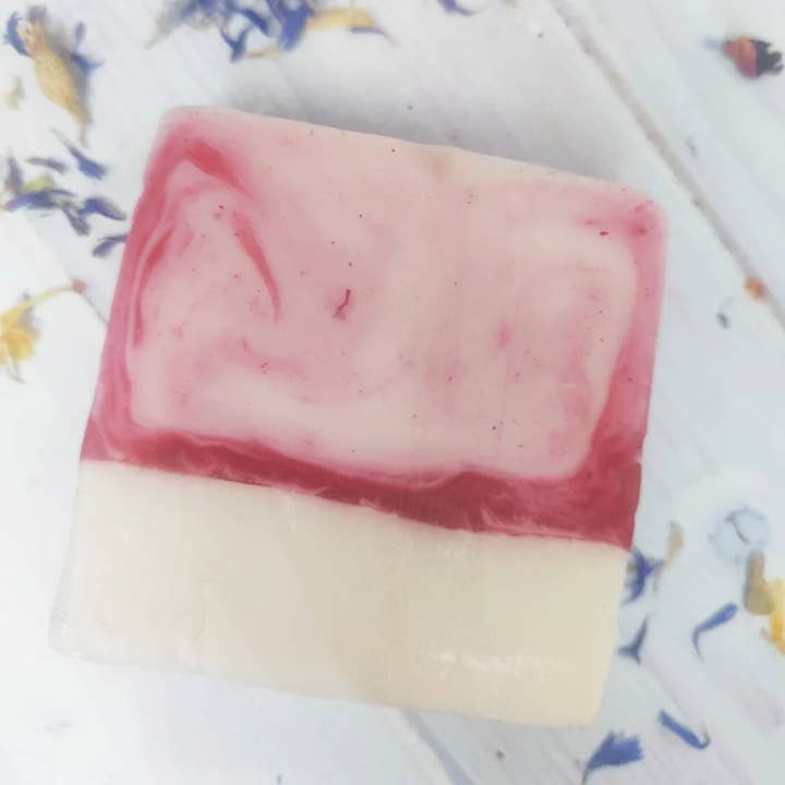 White light at home – wholesale Bar Soap – Strawberry Rhubarb Artisan Soap LOAF