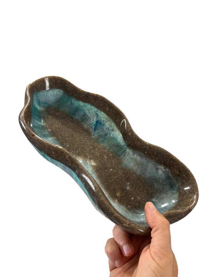 Wavy Oval Resin Bowl for wholesale by Wave Makers